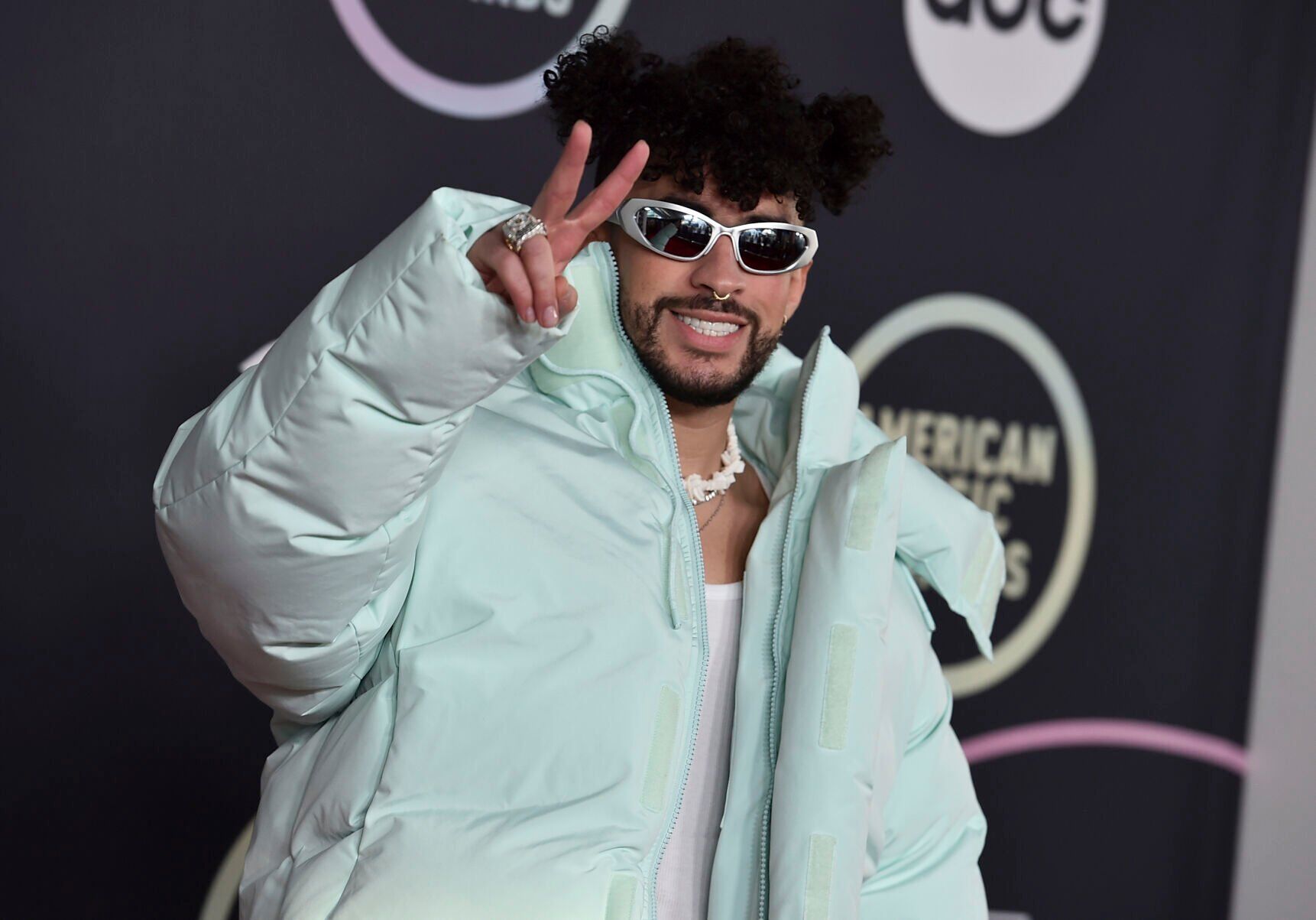 2021 American Music Awards - Arrivals